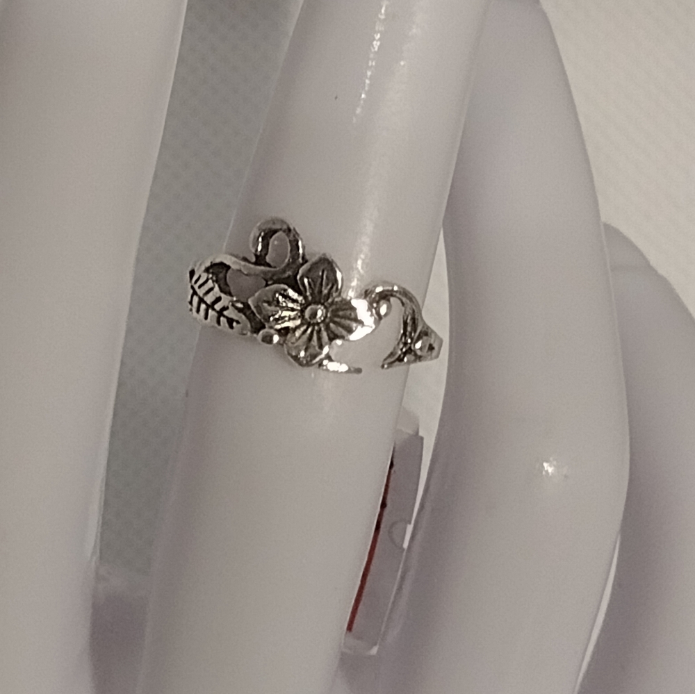 Bohemian Style Ring - Flower